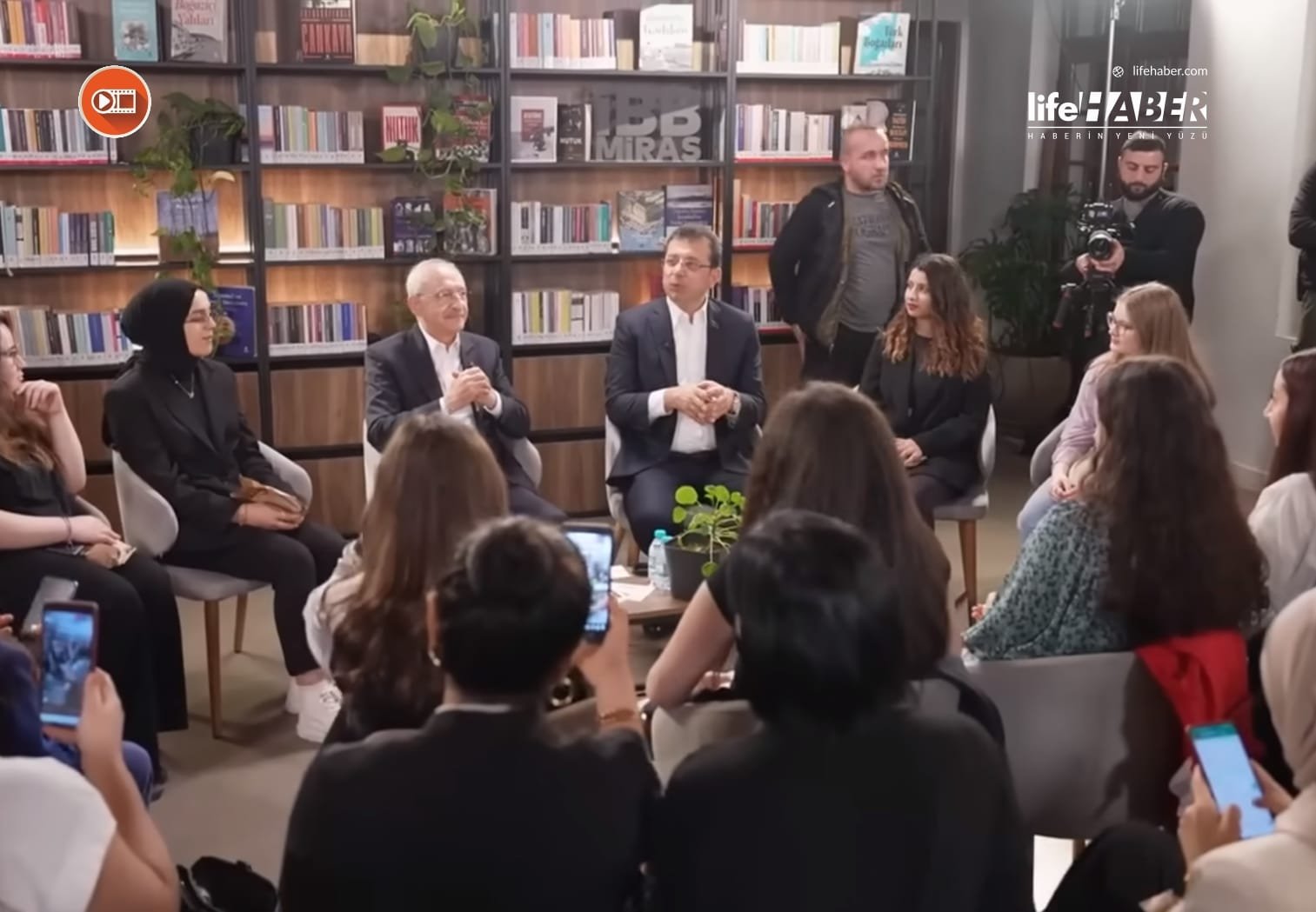 Seçimin Kaderini Kim Belirleyecek?