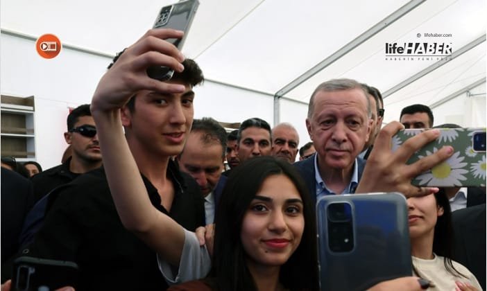 Cumhurbaşkanı Erdoğan, Adıyaman’da Gençlerle Bir Araya Geldi