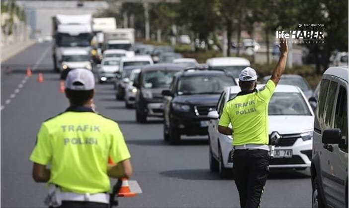 Aşırı Hız Trafik Kazalarına Yol Açan İlk Neden
