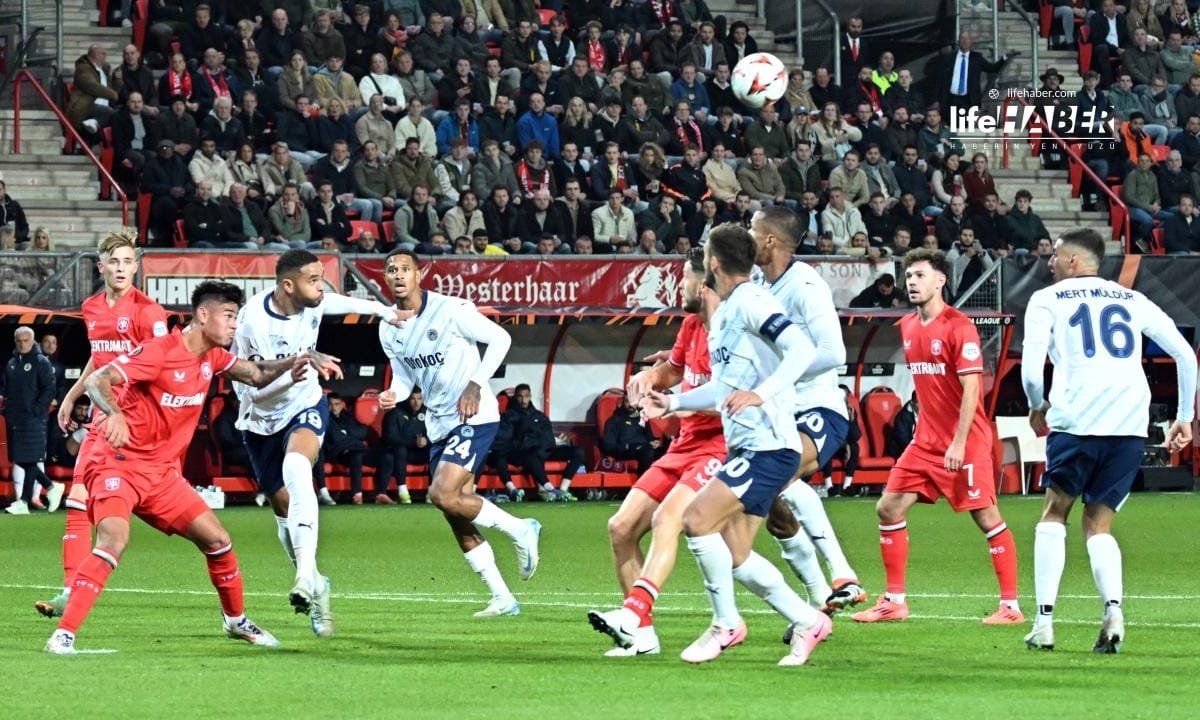 Fenerbahçe, Twente ile 1-1 Berabere Kaldı