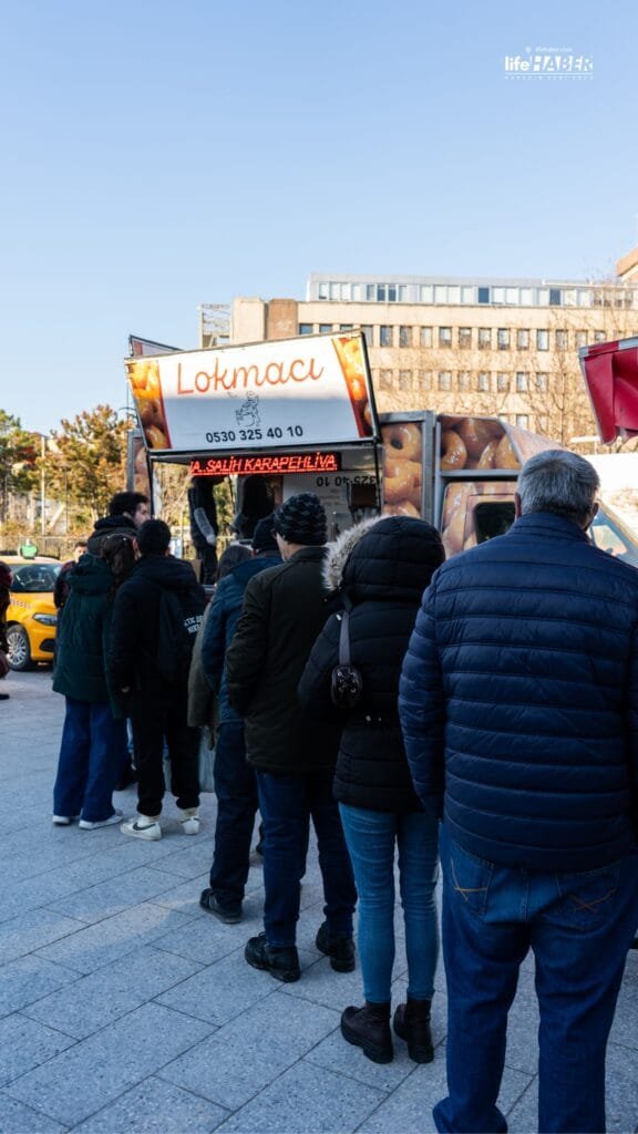 Lokmacı.com ile Etkinliklerde Lokma Dağıtımı: Modern Bir Hizmet Yaklaşımı 1 lokma1 Life Haber Ajansı