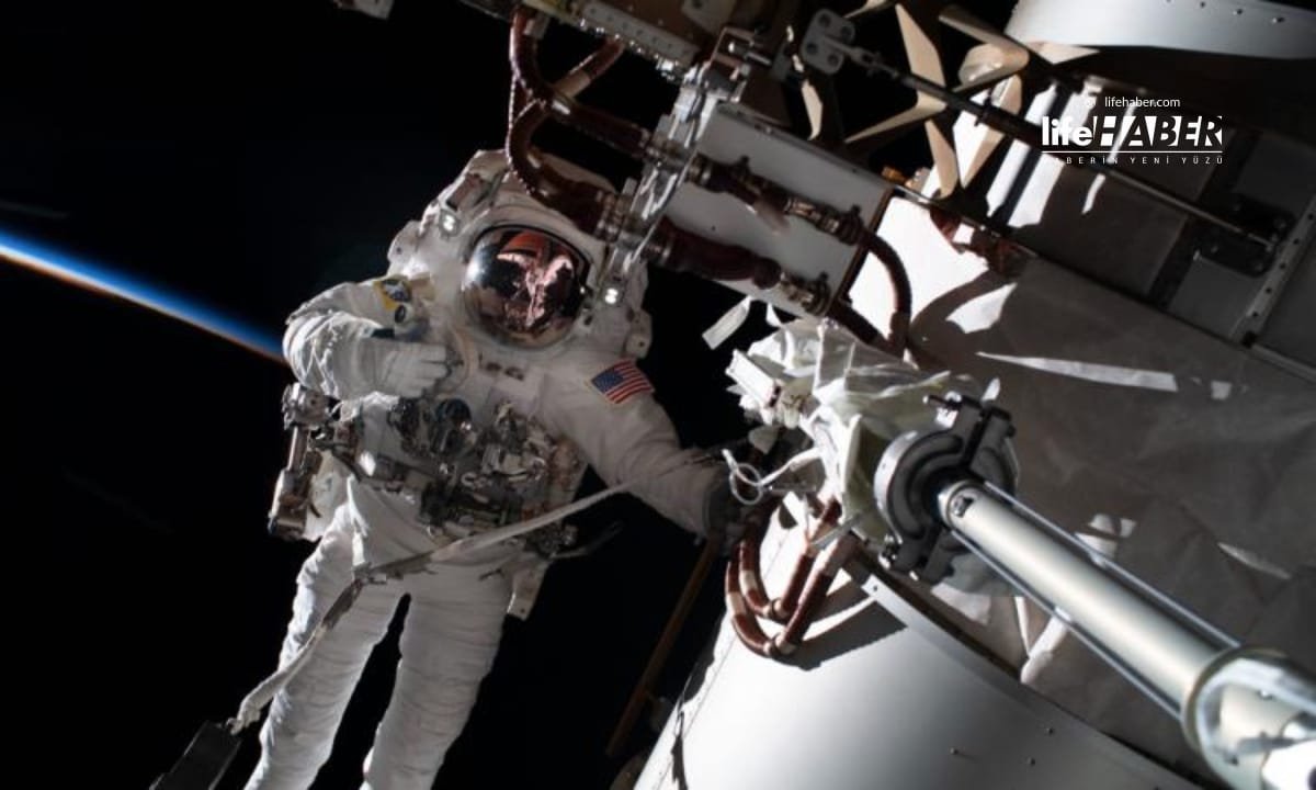 Çinli Astronotlar Tiangong’da Mahsur: Dönüş Kapsülü Hasar Gördü