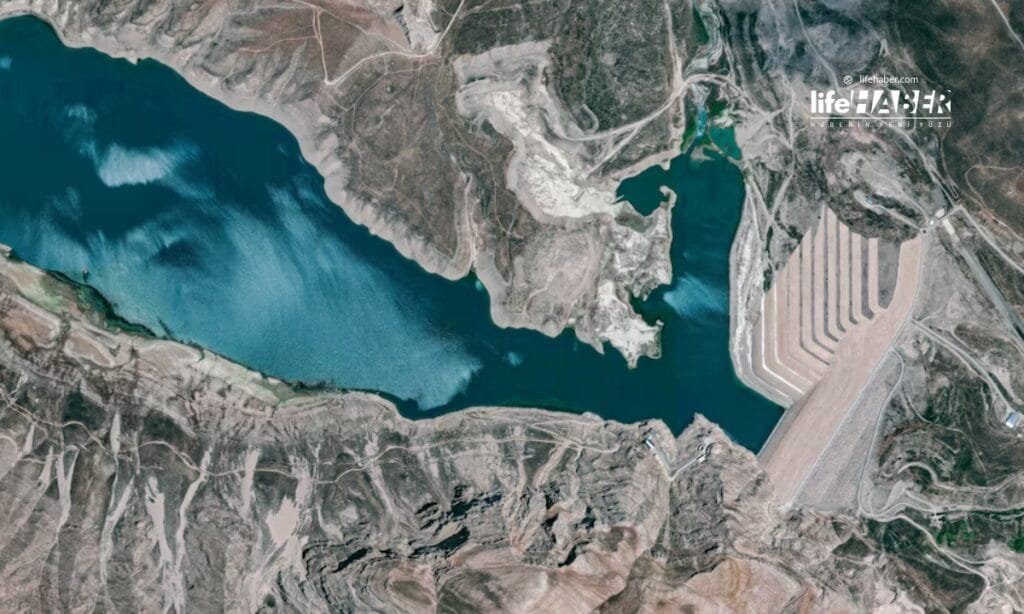 İran'da Su Krizi Derinleşiyor: Tahran Kuraklık Nedeniyle Boşalabilir Uyarısı 4 iran5 Life Haber Ajansı