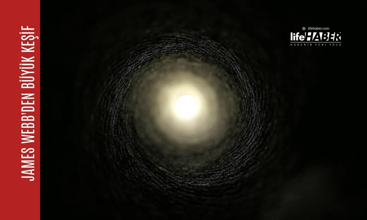 Güneş’in 100 Milyon Katı Kara Delik