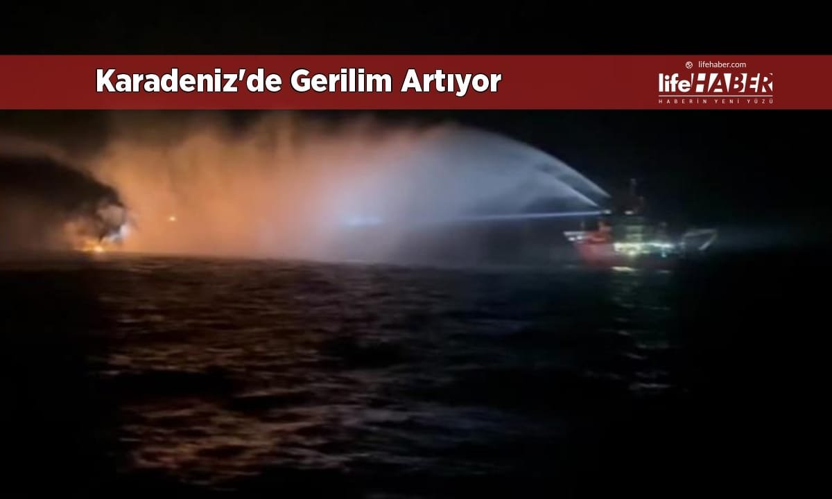 Karadeniz’de İki Ticari Gemide Olay