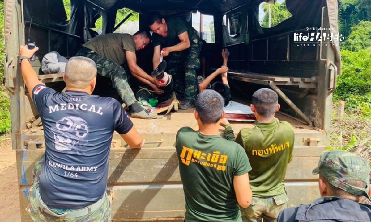 Tayland, Trump Arabuluculuğundaki Kamboçya Barış Anlaşmasını Asıya Aldı