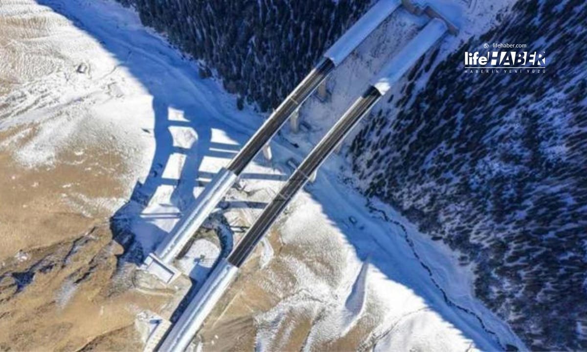 3 Saatlik Yol 20 Dakikaya İndi: İpek Yolu’nda Dünya Rekortmeni Tünel Açıldı!