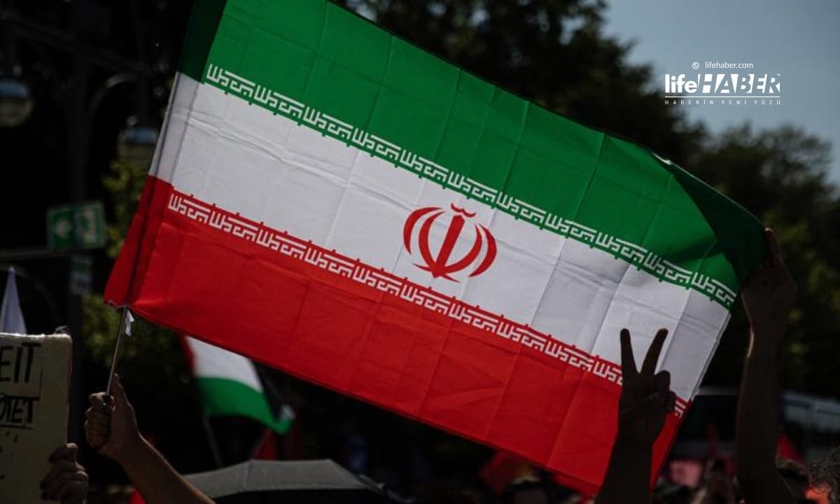 Ali Şemhani’den İsrail’e Gözdağı: Her Türlü Saldırı Savaş Başlangıcı Sayılacak