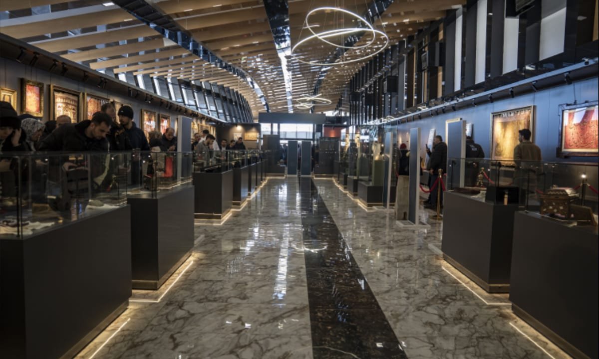 Erzurum’da Manevi Buluşma: Kutsal Emanetler Sergisi Kapılarını Açtı! 3 erzurum 3 Life Haber Ajansı