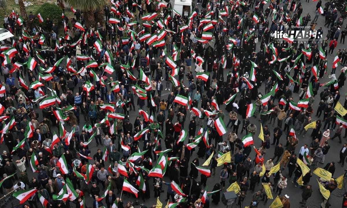 İran’ın Yeni Dini Lideri Belirlendi