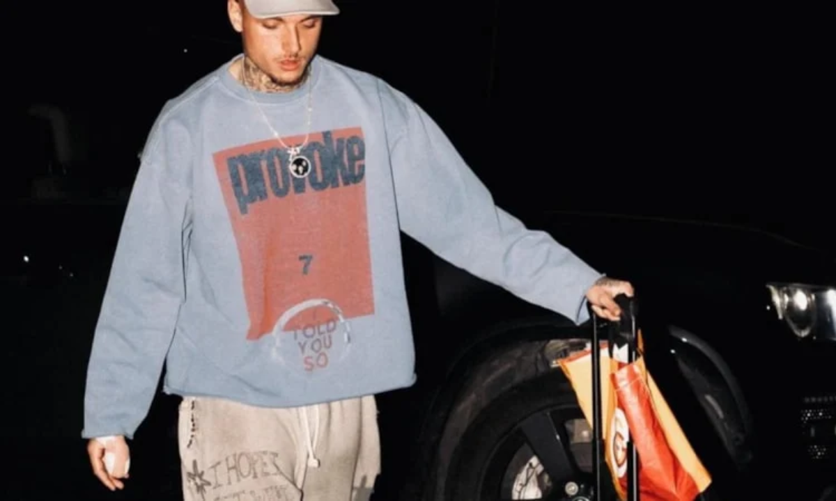 Noa Lang’dan Parmak Paylaşımı