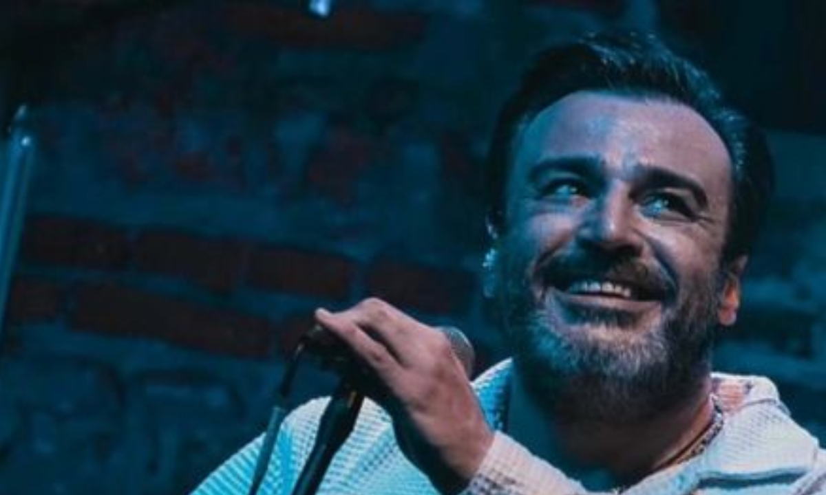 Popstar Rıza Tamer’e Gözü Yaşlı Veda: “Giderken Herkesle Helalleşmiş”